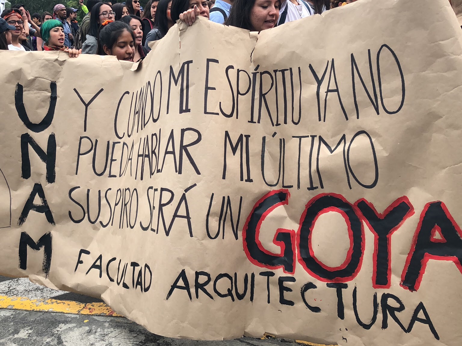 ¡Fuera porros de la UNAM!